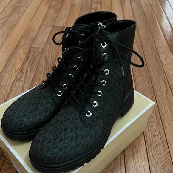 Michael Michael Kors Alistair Combat Boot - Picture 3 of 16